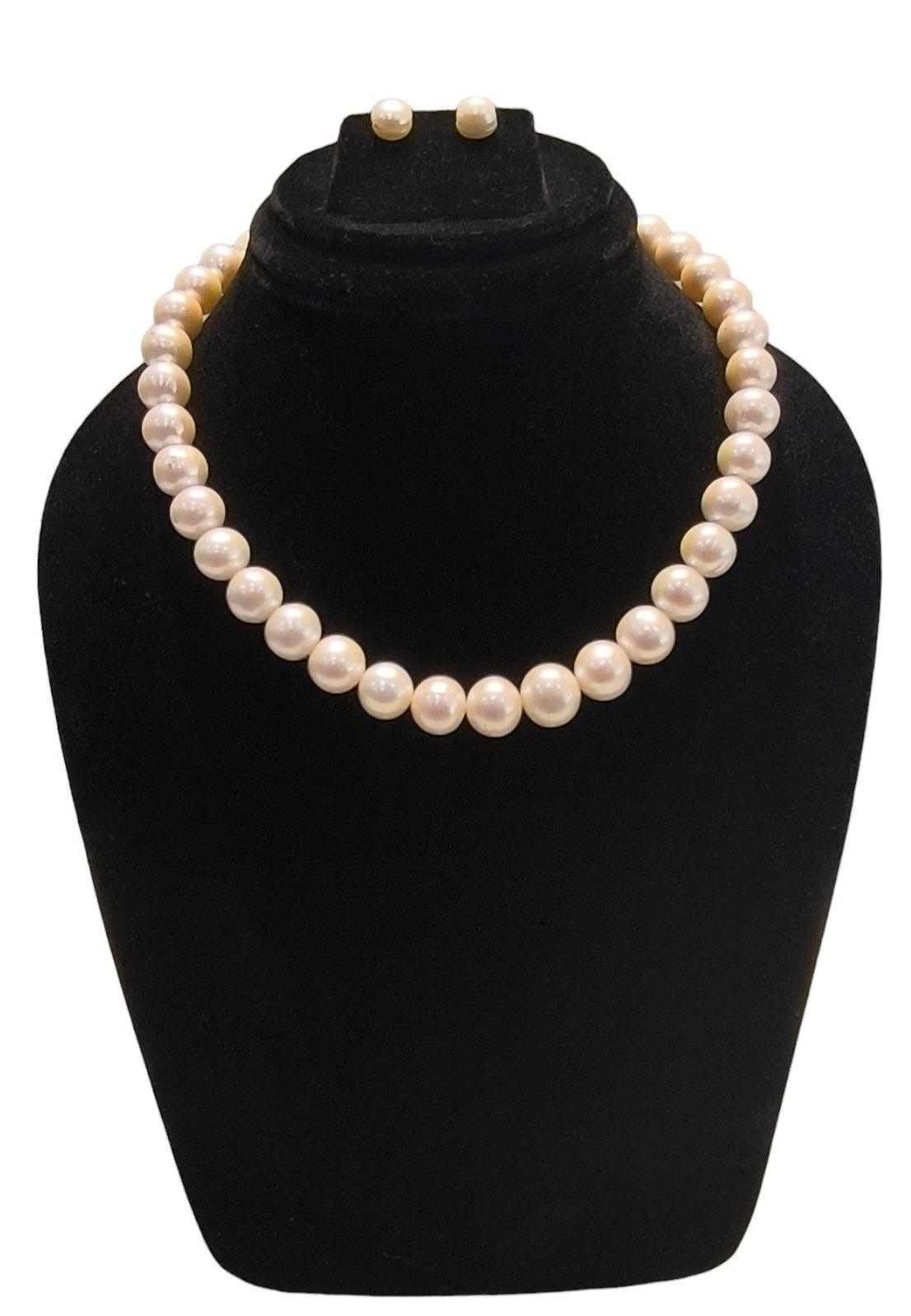 South Sea Pearl - White Pearl Single Line Set with Studs